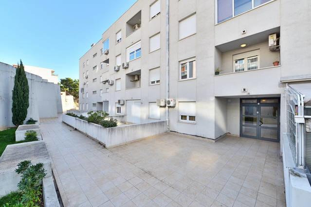 Apartment Betoma Split Exterior photo